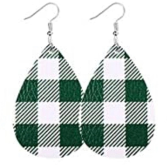 None Jewelry - SALE!! Faux Leather St. Patrick’s Day Earrings